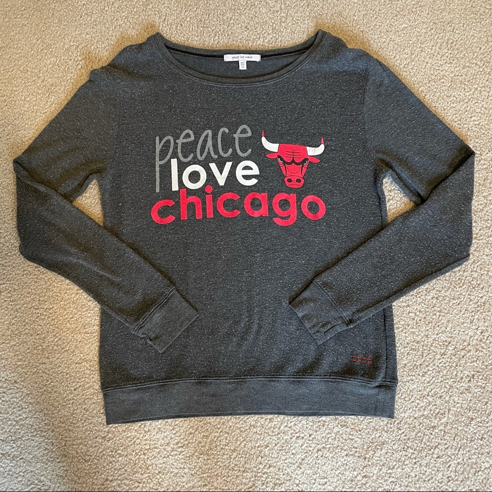 Women’s XS/S, Gray; Peace, Love, World - Chicago Bulls Sweater.